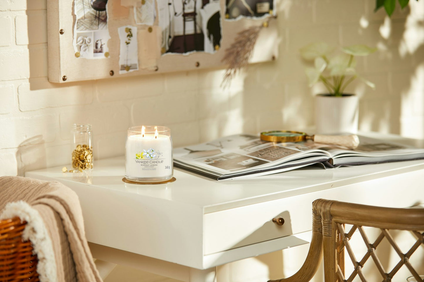 Vela Mediana MIDNIGHT JASMINE (368g)