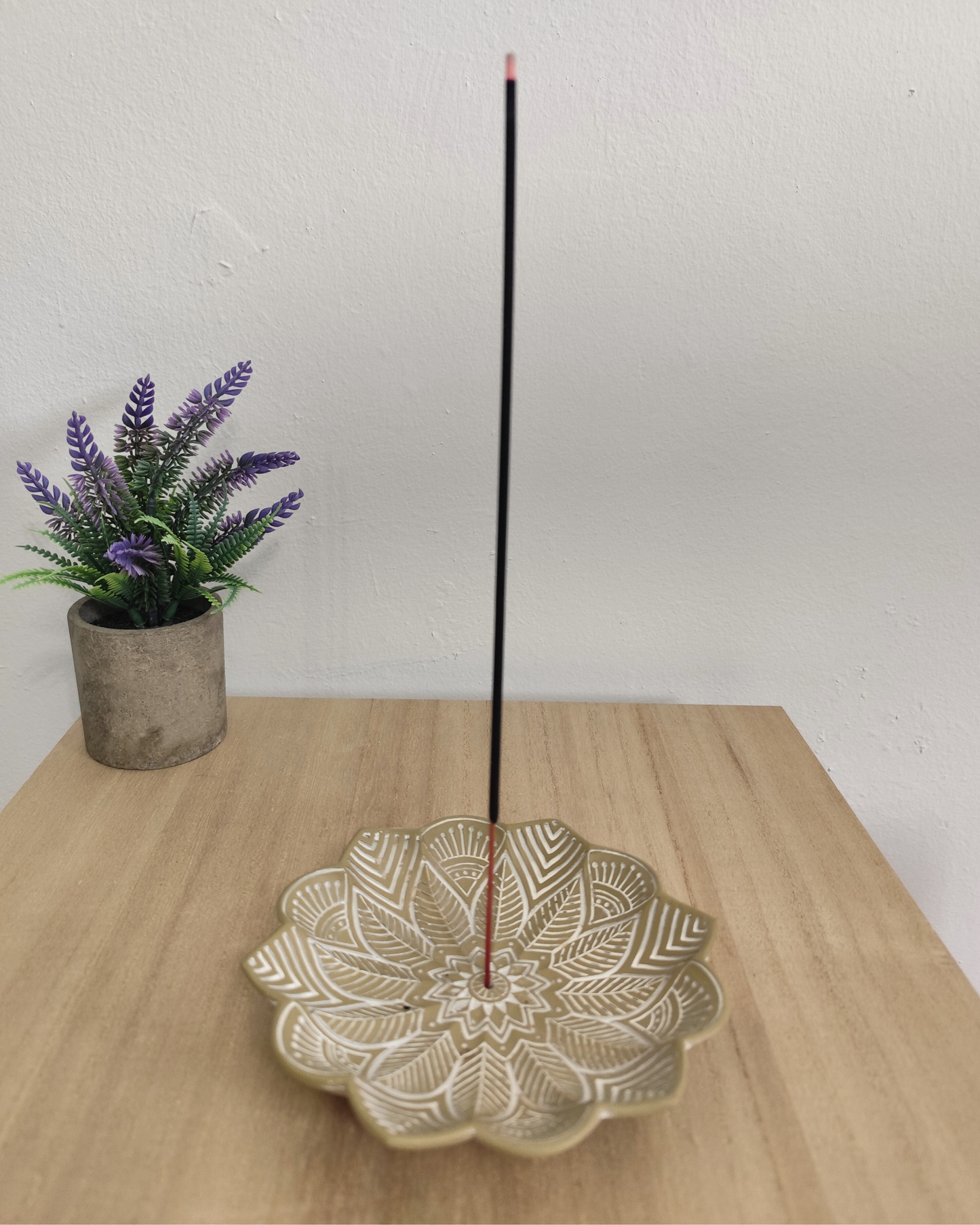 Porta Inciensos 15x15x3 cm